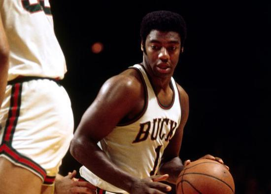 通过不断的 通过不断的