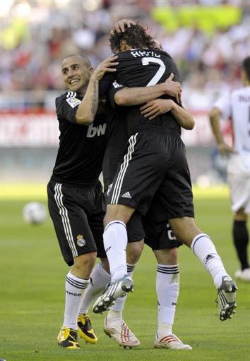 在米兰一线 在米兰一线