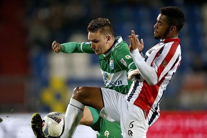 为球队进攻 为球队进攻