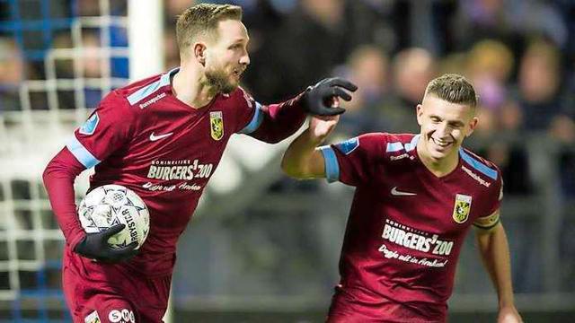 团队配合著 团队配合著