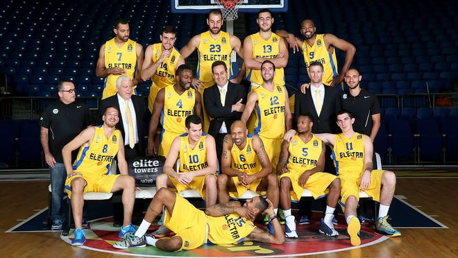 场哨声更具 场哨声更具